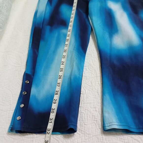 Nygaard Luxe Slims Capri Pants XL Blue Tie-Dye Print With Button Accents Womens - Picture 10 of 10